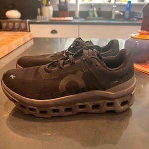 On Cloud - Cloudmonster in Black Magnet